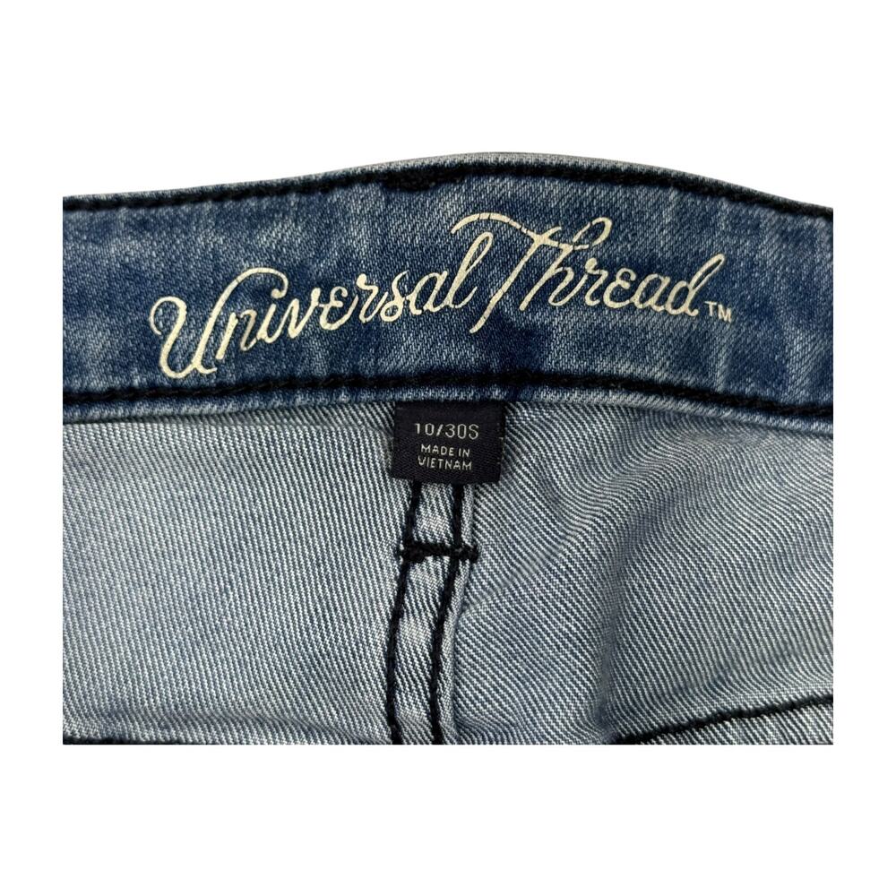 Universal Thread Straight Leg Jeans Size 10 Light Wash Denim 30S Short - Picture 5 of 7